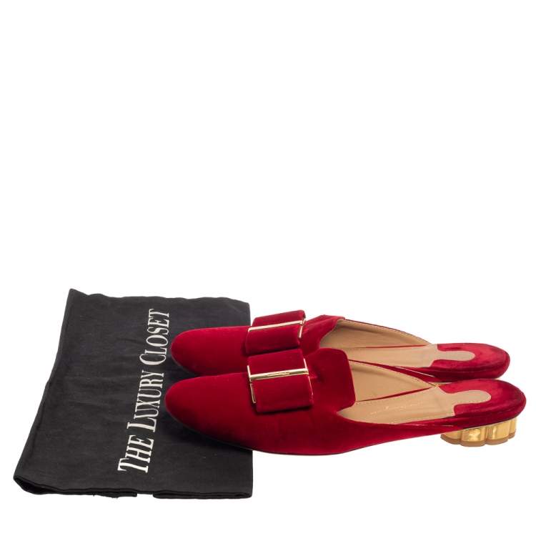 Pre Owned Salvatore Ferragamo Red Velvet Sciacca Flat Mules Size 37