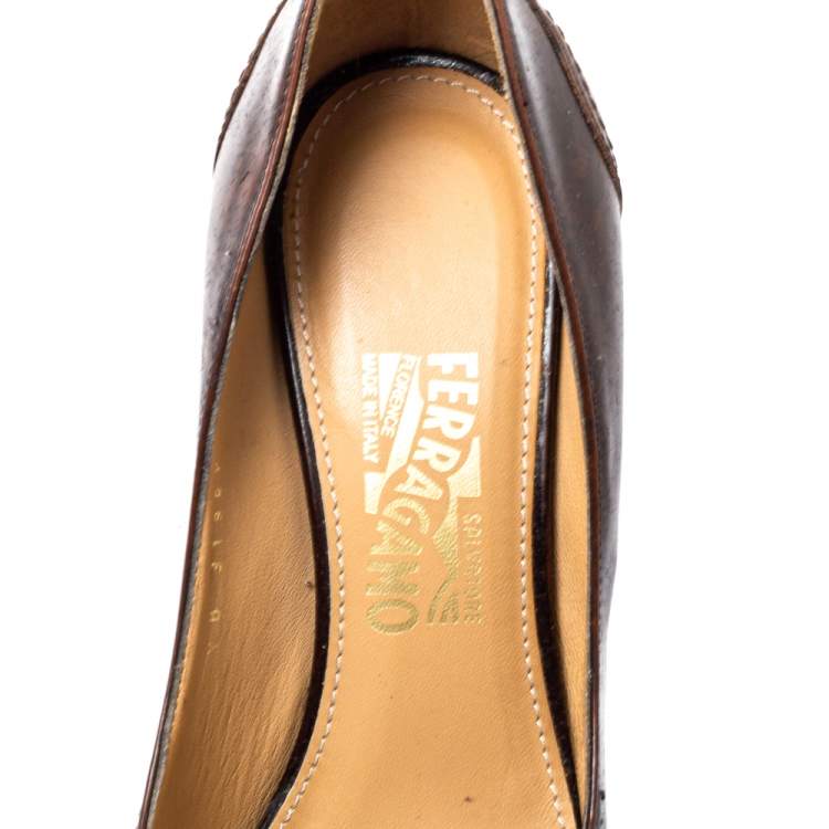 Pre Owned Salvatore Ferragamo Brown Leather Vara Bow Block Heels Pumps Size 38