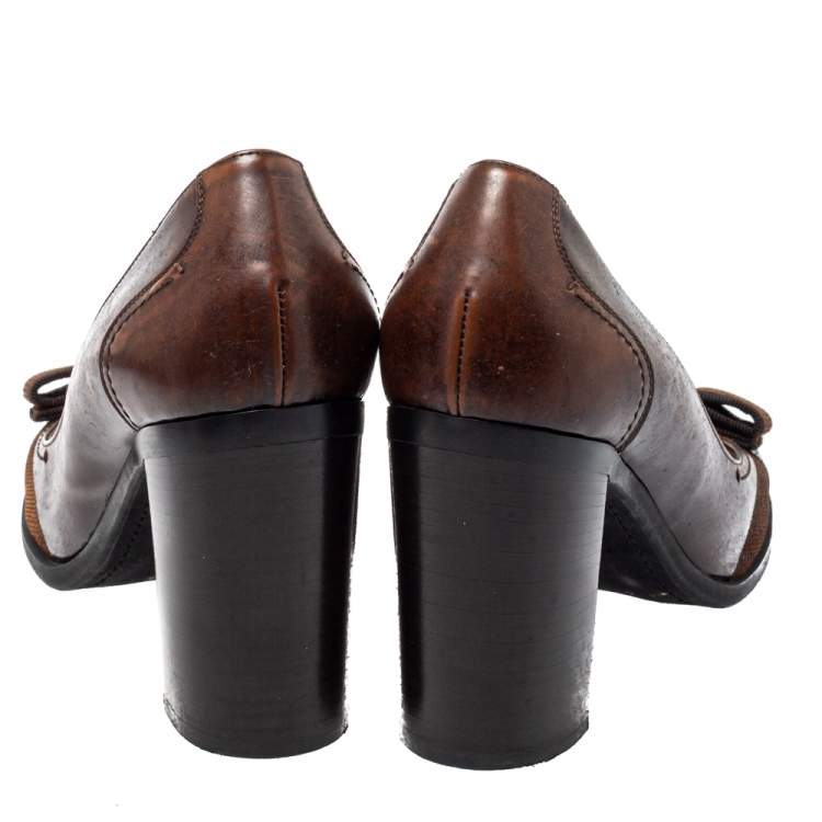 Pre Owned Salvatore Ferragamo Brown Leather Vara Bow Block Heels Pumps Size 38