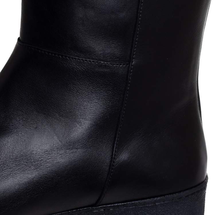 مملوكة مسبقًا Salvatore Ferragamo Black Leather Square Toe Mid Calf Boots Size 40