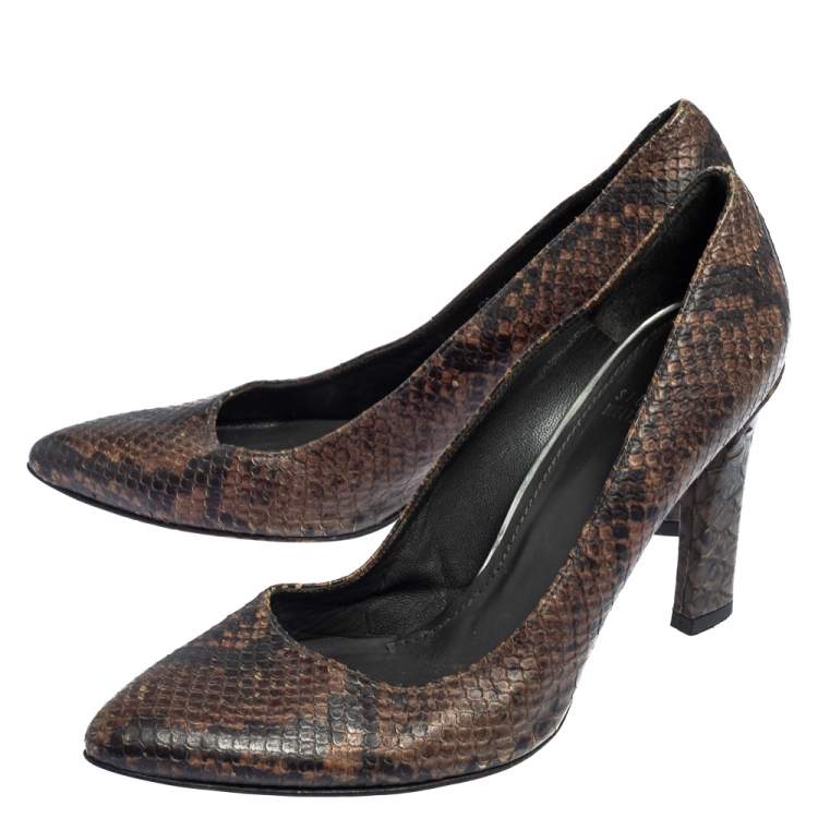 Pre Owned Salvatore Ferragamo Brown Python Embossed Leather Pumps Size 39