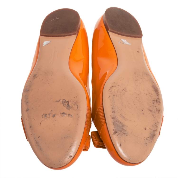 Pre Owned Salvatore Ferragamo Orange Patent Leather Vara Bow Ballet Flats Size 40
