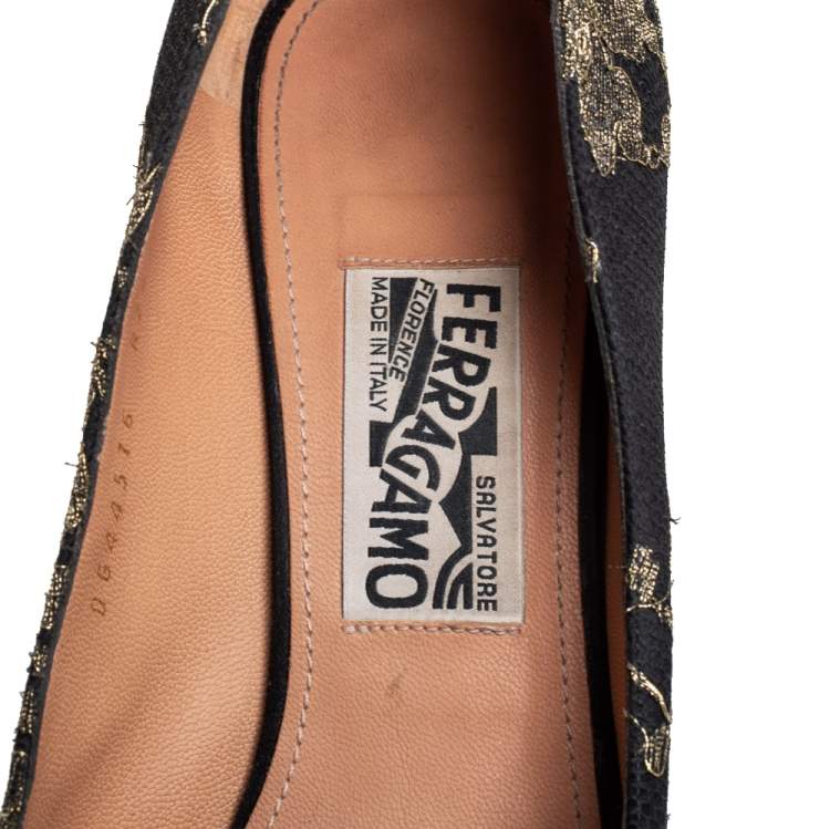Pre Owned Salvatore Ferragamo Black Brocade Peep Toe Bow Pumps Size 40.5