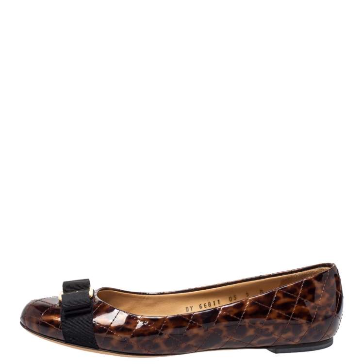 Pre Owned Salvatore Ferragamo Brown Tortoiseshell Print Patent Leather Varina Ballet Flats Size 39.5