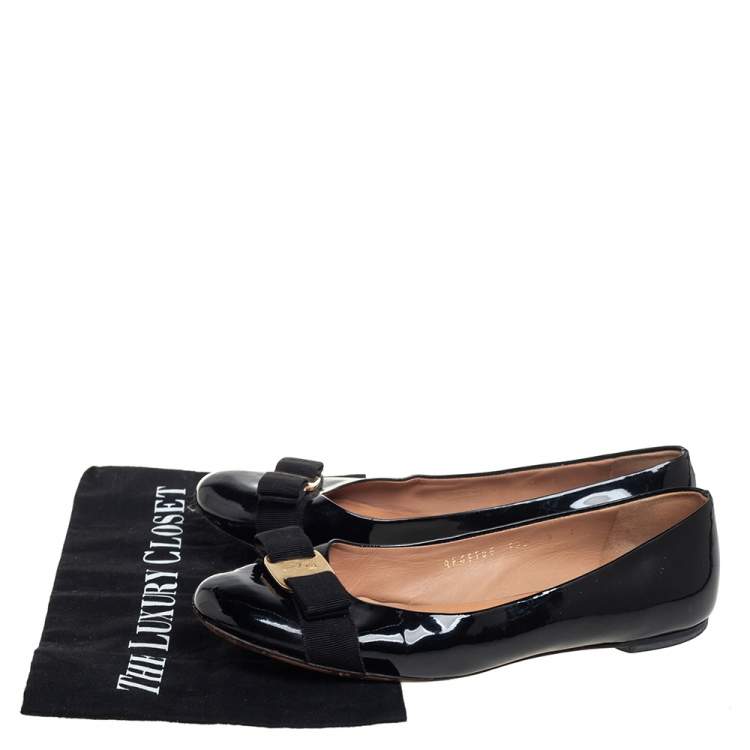 Pre Owned Salvatore Ferragamo Black Patent Leather Vara Bow Ballet Flats Size 39.5