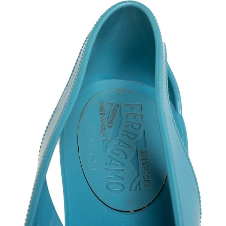 Pre Owned Salvatore Ferragamo Blue Rubber Slip on Flats Size 38.5