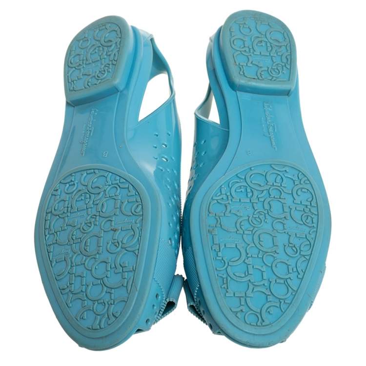 Pre Owned Salvatore Ferragamo Blue Rubber Slip on Flats Size 38.5