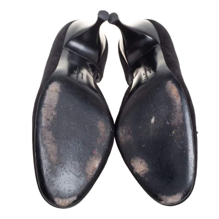 Pre Owned Salvatore Ferragamo Black Suede D'Orsay Pumps Size 38.5