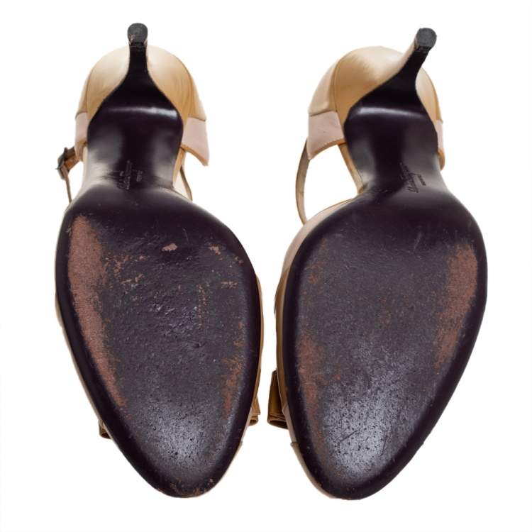 Pre Owned Salvatore Ferragamo Beige Patent Leather Bow Ankle Strap Sandals Size 40