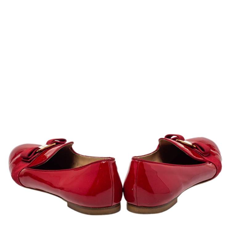 Pre Owned Salvatore Ferragamo Red Patent Leather Bow Loafers Size 39.5