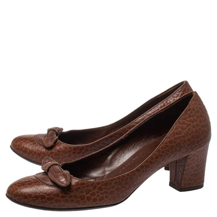 Pre Owned Salvatore Ferragamo Brown Leather Block Heel  Pumps Size 38.5