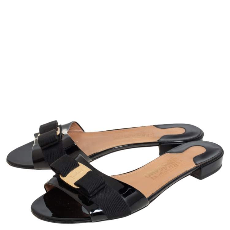 Pre Owned Salvatore Ferragamo Black Patent Leather Vara Bow Open Toe Flats Size 36.5