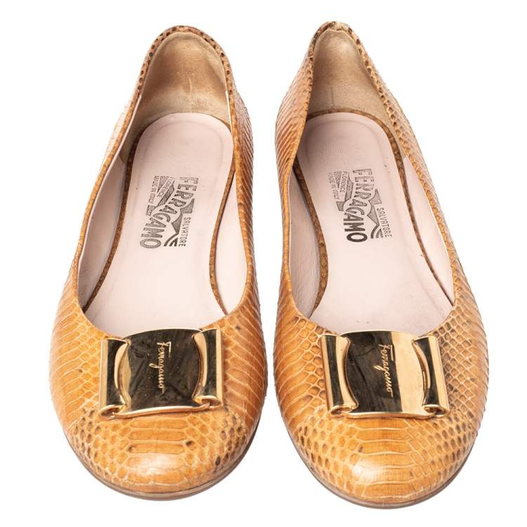 Pre Owned Salvatore Ferragamo Beige Python Leather Bow Ballet Flats Size 39.5