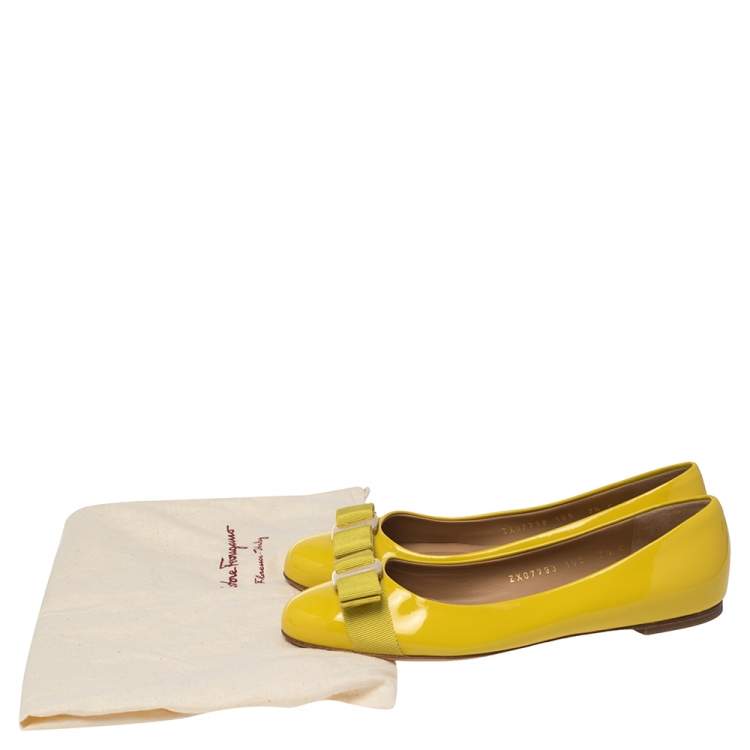 Pre Owned Salvatore Ferragamo Yellow Patent Leather Vara Bow Ballet Flats Size 38