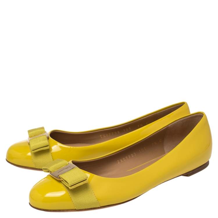 Pre Owned Salvatore Ferragamo Yellow Patent Leather Vara Bow Ballet Flats Size 38