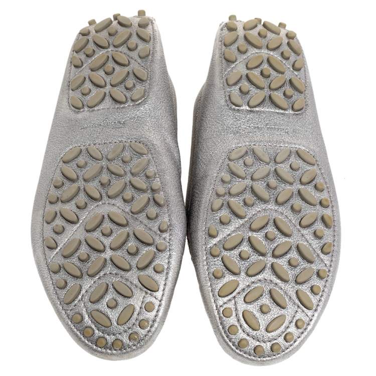 Pre Owned Salvatore Ferragamo Silver Leather Slip on Loafers Size 37