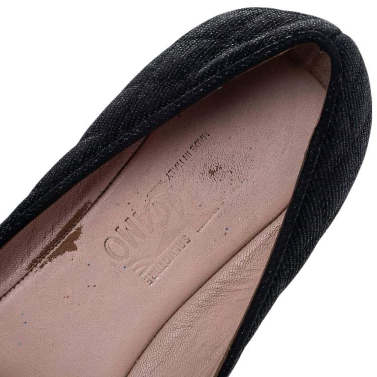 مملوكة مسبقًا Salvatore Ferragamo Black Canvas Velvet Bow Detail Smoking Slippers Size 37