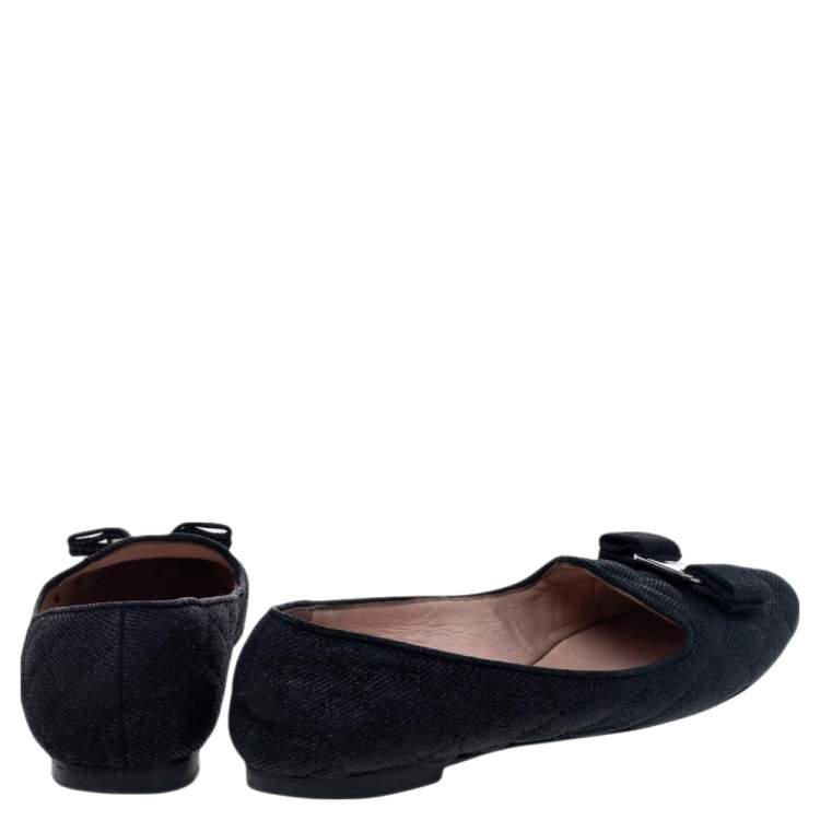 مملوكة مسبقًا Salvatore Ferragamo Black Canvas Velvet Bow Detail Smoking Slippers Size 37