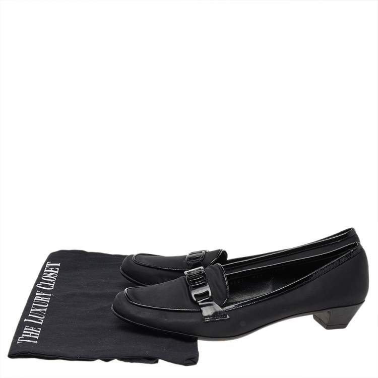 Pre Owned Salvatore Ferragamo Black Satin and Patent Leather Loafer Pumps Size 38