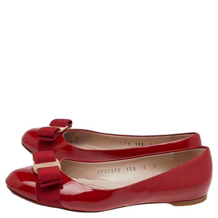 Pre Owned Salvatore Ferragamo Red Patent Leather Vara Bow Flats Size 35.5