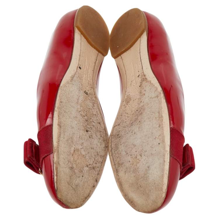 Pre Owned Salvatore Ferragamo Red Patent Leather Vara Bow Flats Size 35.5