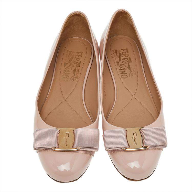 Pre Owned Salvatore Ferragamo Pink Patent Leather Vara Bow Ballet Flats Size 35.5