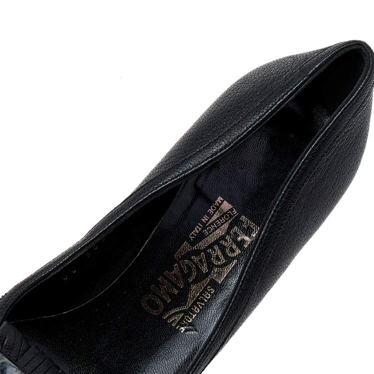 Pre Owned Salvatore Ferragamo Black Leather Gancini Buckle Fringe Detail Pointed Toe Pumps Size 38