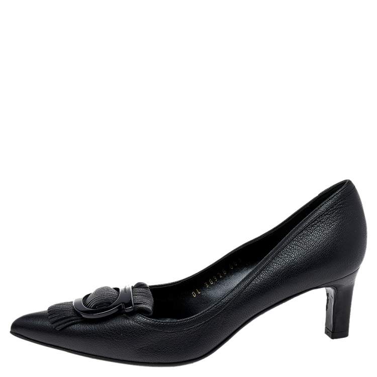 Pre Owned Salvatore Ferragamo Black Leather Gancini Buckle Fringe Detail Pointed Toe Pumps Size 38
