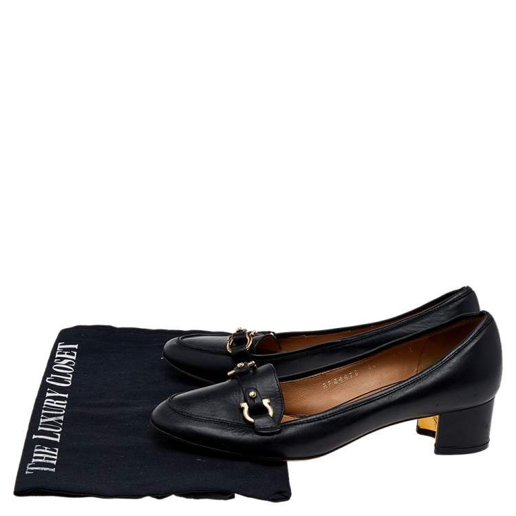 Pre Owned Salvatore Ferragamo Black Leather Slip on Pumps Size 37