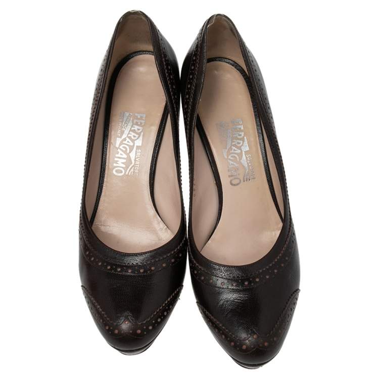 Pre Owned Salvatore Ferragamo Brown Leather Brogue Slip On Pumps Size 39.5