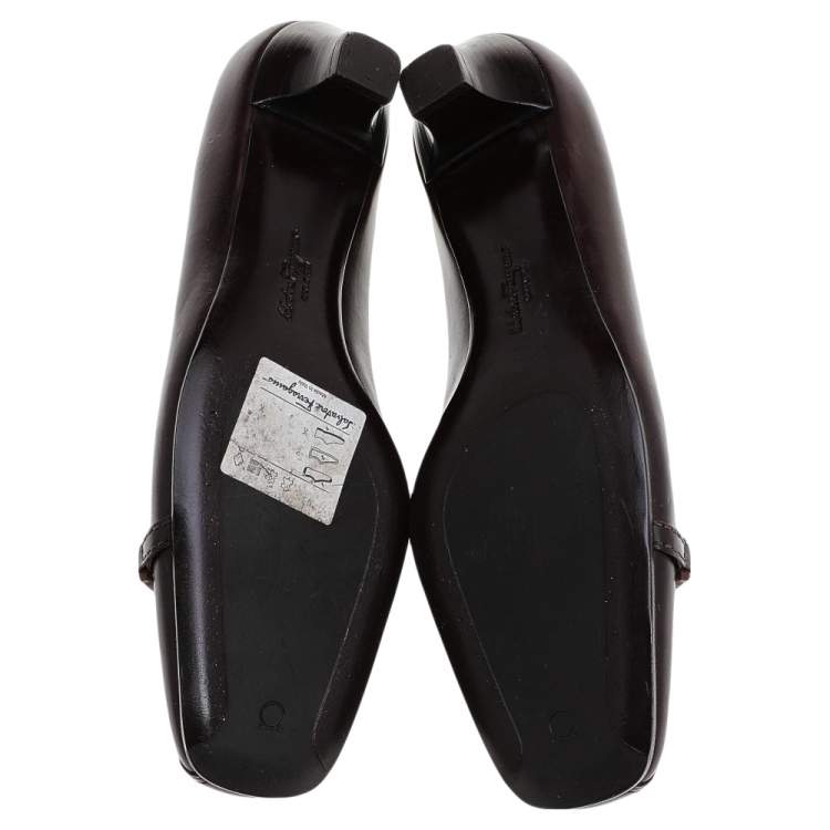 Pre Owned Salvatore Ferragamo Dark Brown Leather Pumps Size 38.5