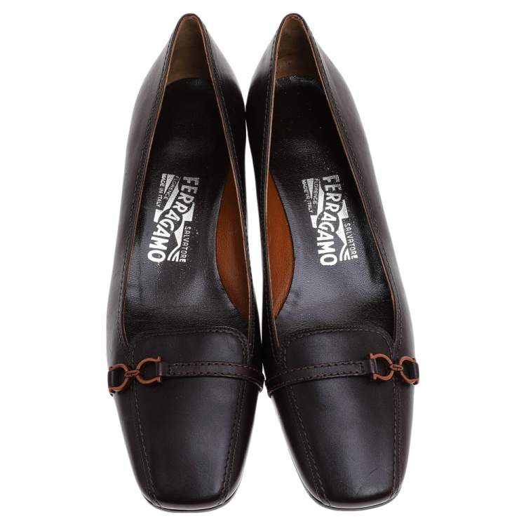 Pre Owned Salvatore Ferragamo Dark Brown Leather Pumps Size 38.5