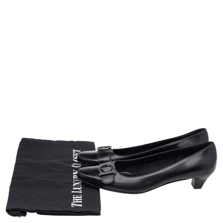 Pre Owned Salvatore Ferragamo Black Leather Gancini Buckle Block Heel Pumps Size 38.5
