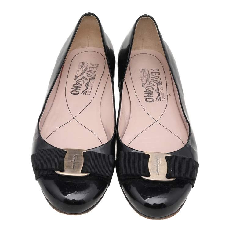 Pre Owned Salvatore Ferragamo Black Patent Leather Vara Bow Ballet Flats Size 36