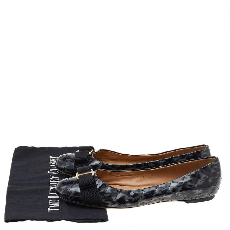 Pre Owned Salvatore Ferragamo Black Quilted Patent Leather Vara Bow Ballet Flats Size 40