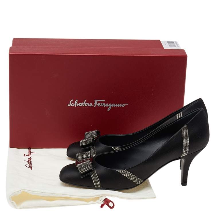 Pre Owned Salvatore Ferragamo Black Satin Crystal Embellished Vara Bow Pumps Size 38