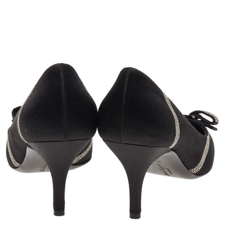 Pre Owned Salvatore Ferragamo Black Satin Crystal Embellished Vara Bow Pumps Size 38