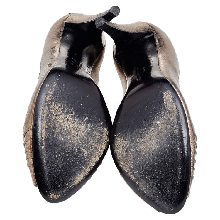 Pre Owned Salvatore Ferragamo Metallic Grey Leather Peep Toe Pumps Size 37.5