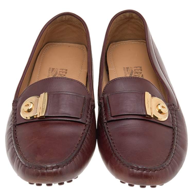 Pre Owned Salvatore Ferragamo Brown Leather Slip On Loafers Size 41