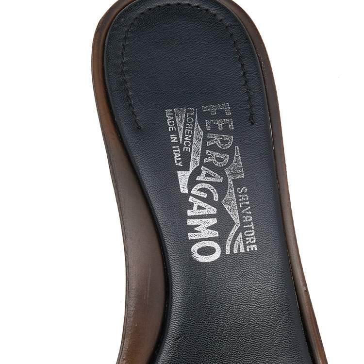 Pre Owned Salvatore Ferragamo Black Canvas And Leather Slide Sandals Size 39