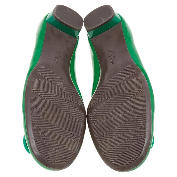 Pre Owned Salvatore Ferragamo Green Patent Leather Ballet Flats Size 41