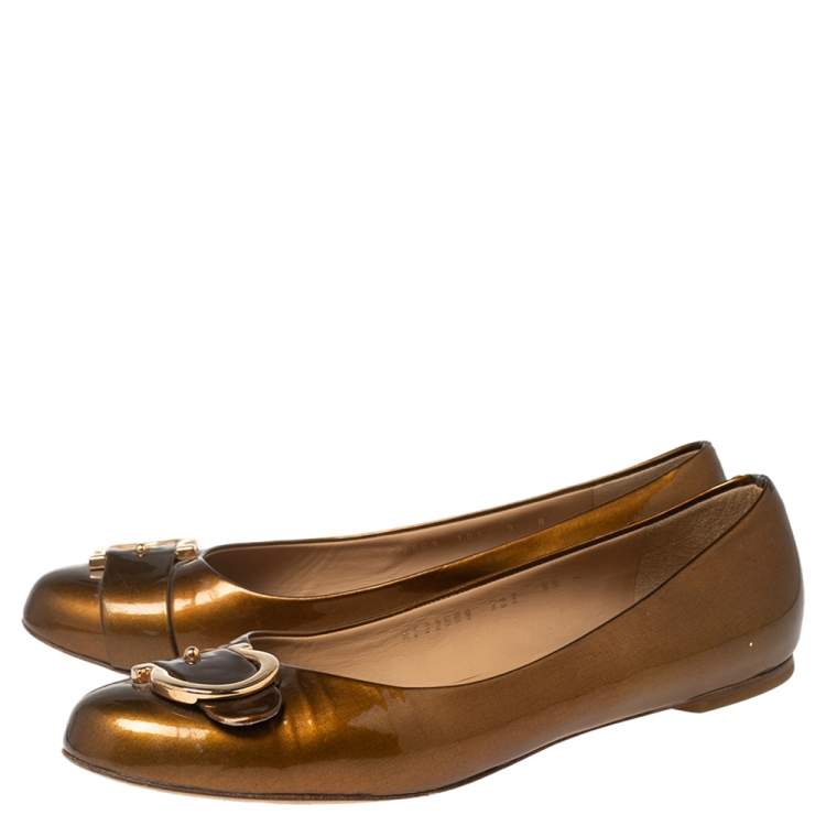 Pre Owned Salvatore Ferragamo Bronze Patent Leather Buckle Detail Ballet Flats Size 40