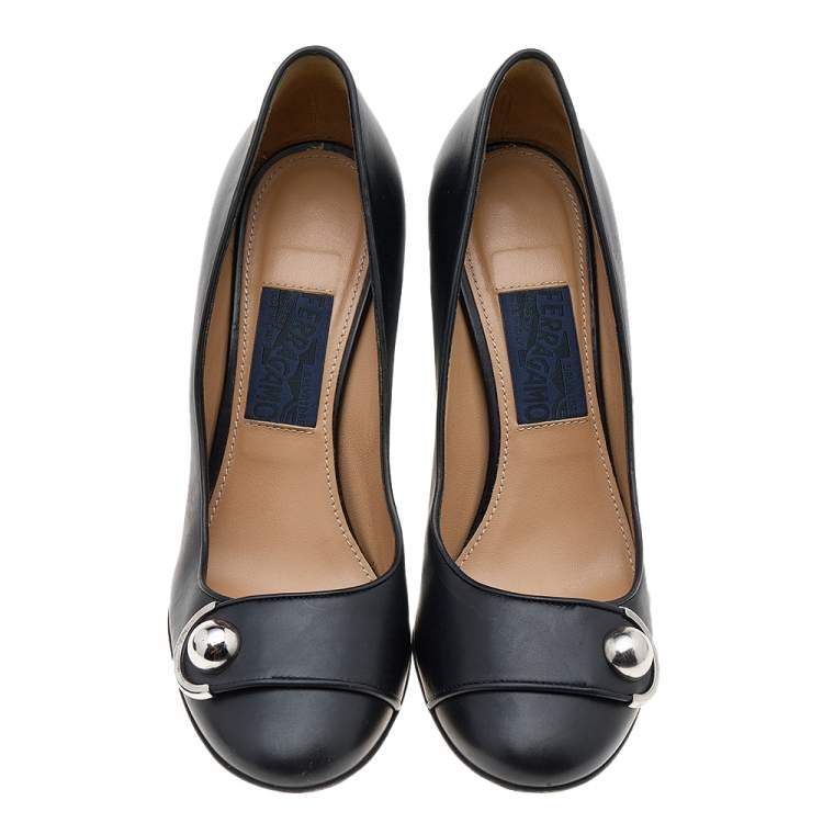 Pre Owned Salvatore Ferragamo Black Leather Block Heel Pumps Size 39