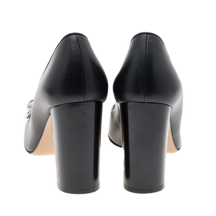 Pre Owned Salvatore Ferragamo Black Leather Block Heel Pumps Size 39
