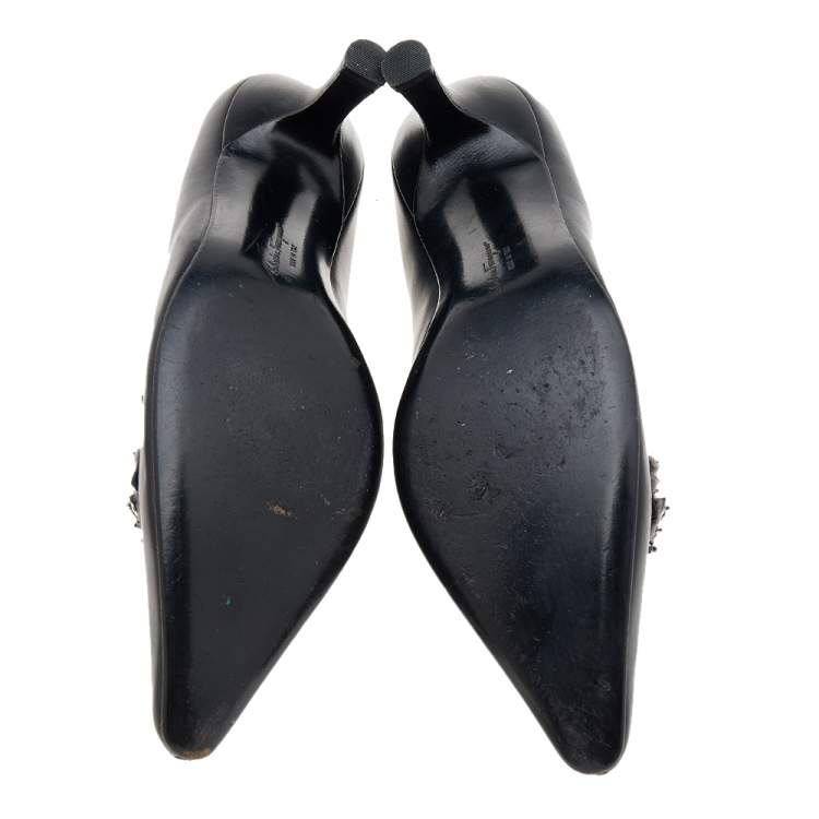Pre Owned Salvatore Ferragamo Black Leather Crystal Embellished Pumps Size 38.5
