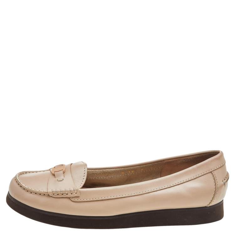 Salvatore ferragamo hot sale women's moccasins