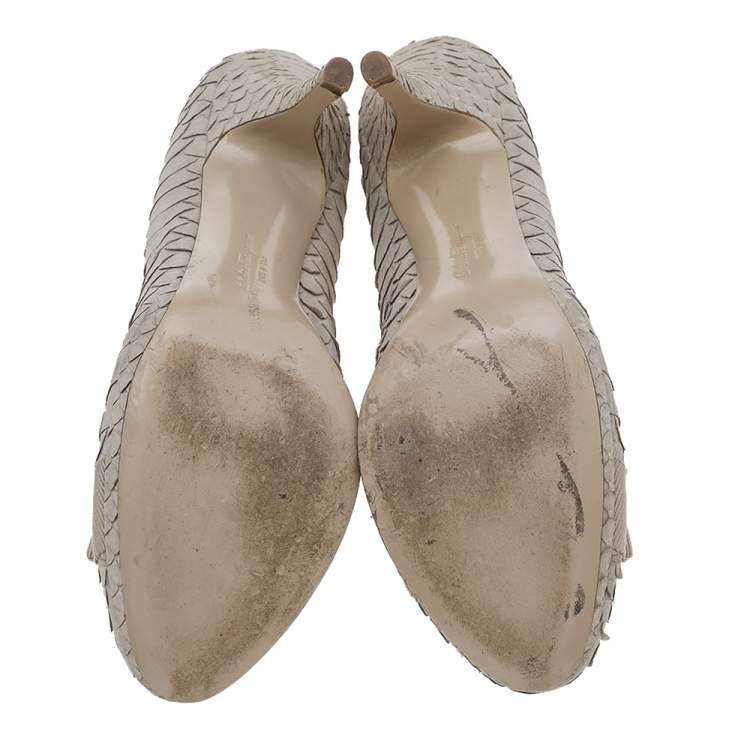 Pre Owned Salvatore Ferragamo Beige Python Vara Bow Platform Pumps Size 38.5