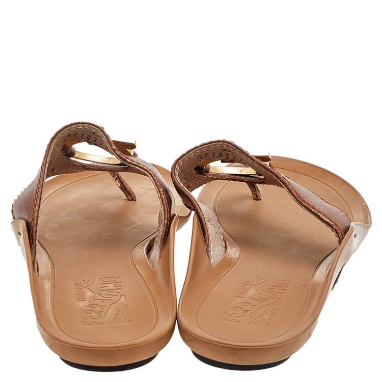 Pre Owned Salvatore Ferragamo Brown Leather Gancini Thong Flats Size 40