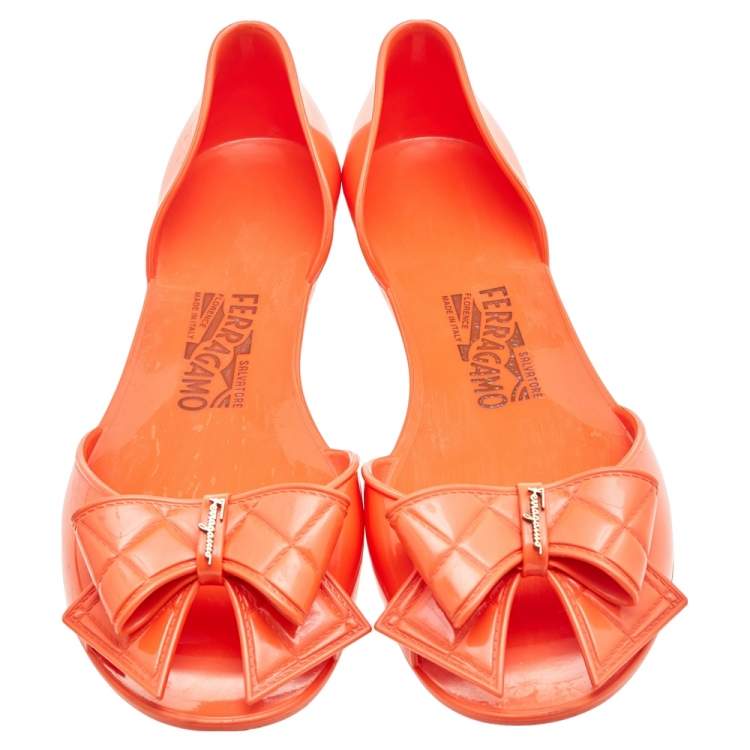 Pre Owned Salvatore Ferragamo Orange Rubber Bow D'orsay Flats Size 40.5