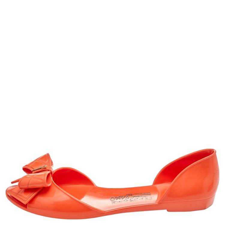Pre Owned Salvatore Ferragamo Orange Rubber Bow D'orsay Flats Size 40.5